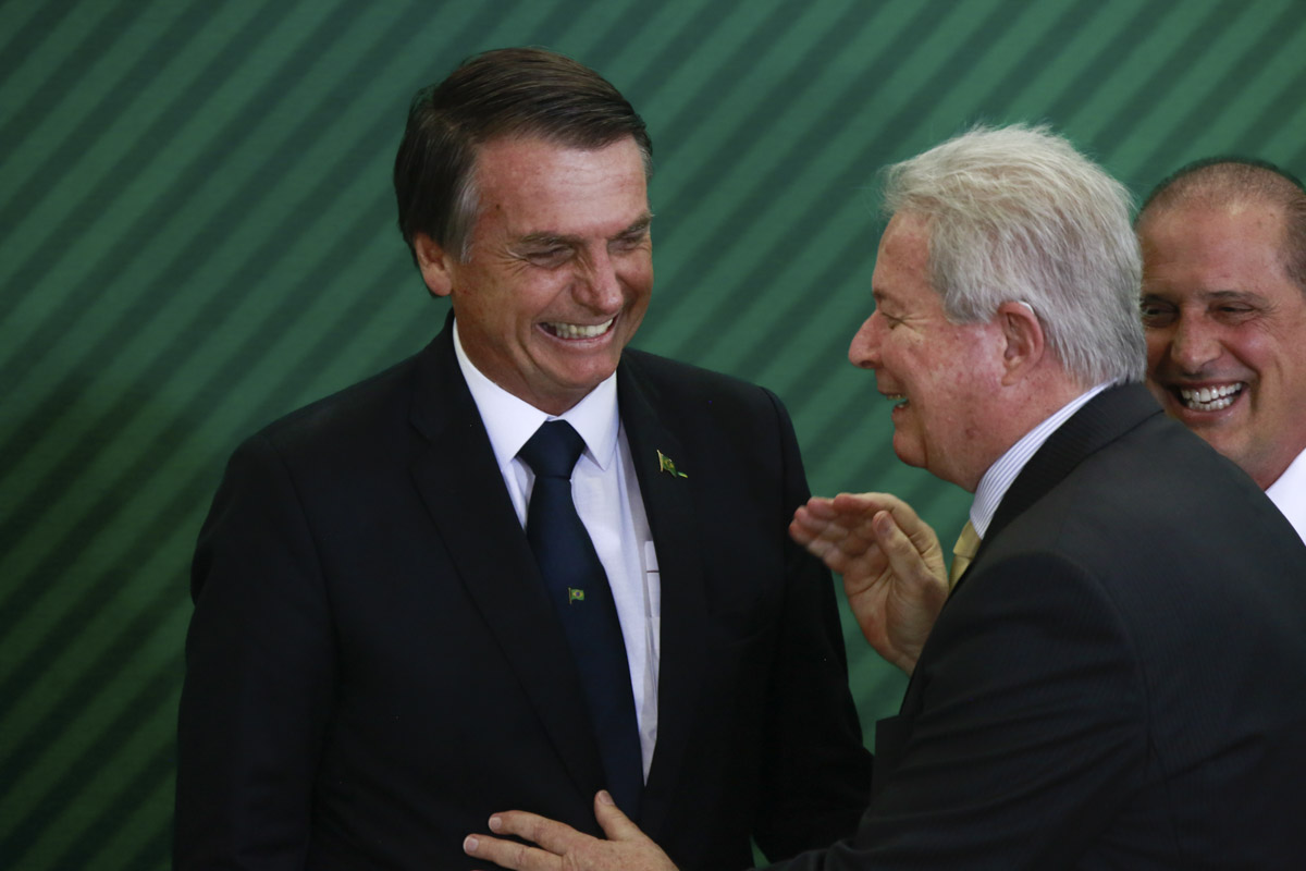 Rubem Novaes renuncia à presidência do Banco do Brasil (BBAS3)