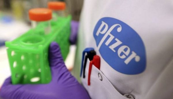 Ações da Pfizer sobem mais de 4% com suposta descoberta de vacina
