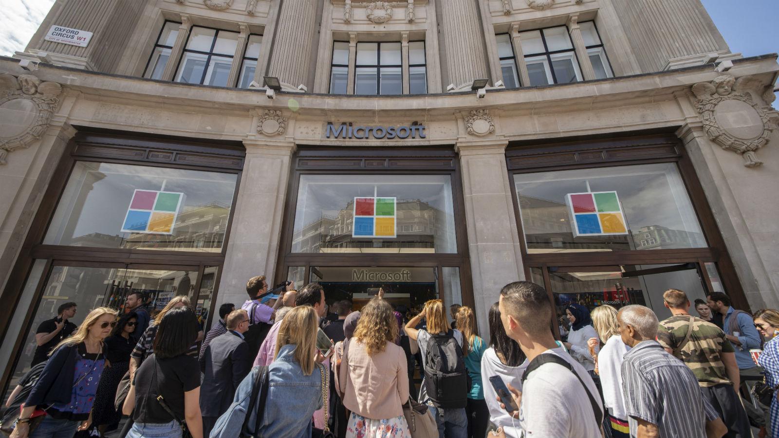 Microsoft migra das lojas físicas para e-commerce