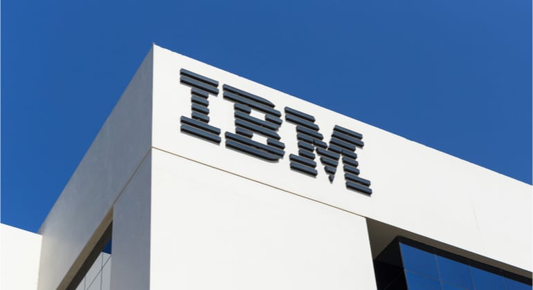 IBM (IBMB34) - Serviços em nuvem impulsionam resultado trimestral