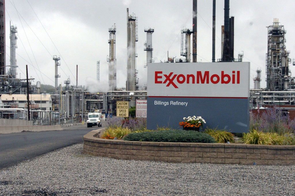Exxon (EXXO34) tem baixa contábil de até US$ 20 bilhões