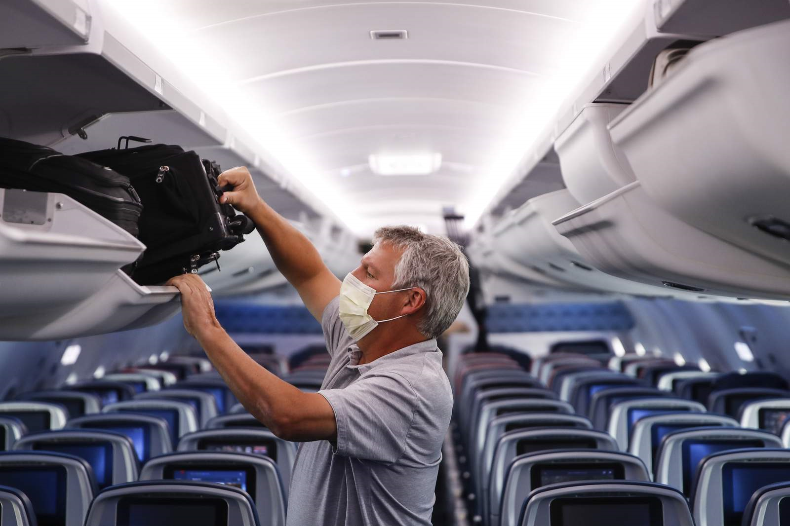 Delta Airlines (DEAI34) retira taxas de alteração de passagens